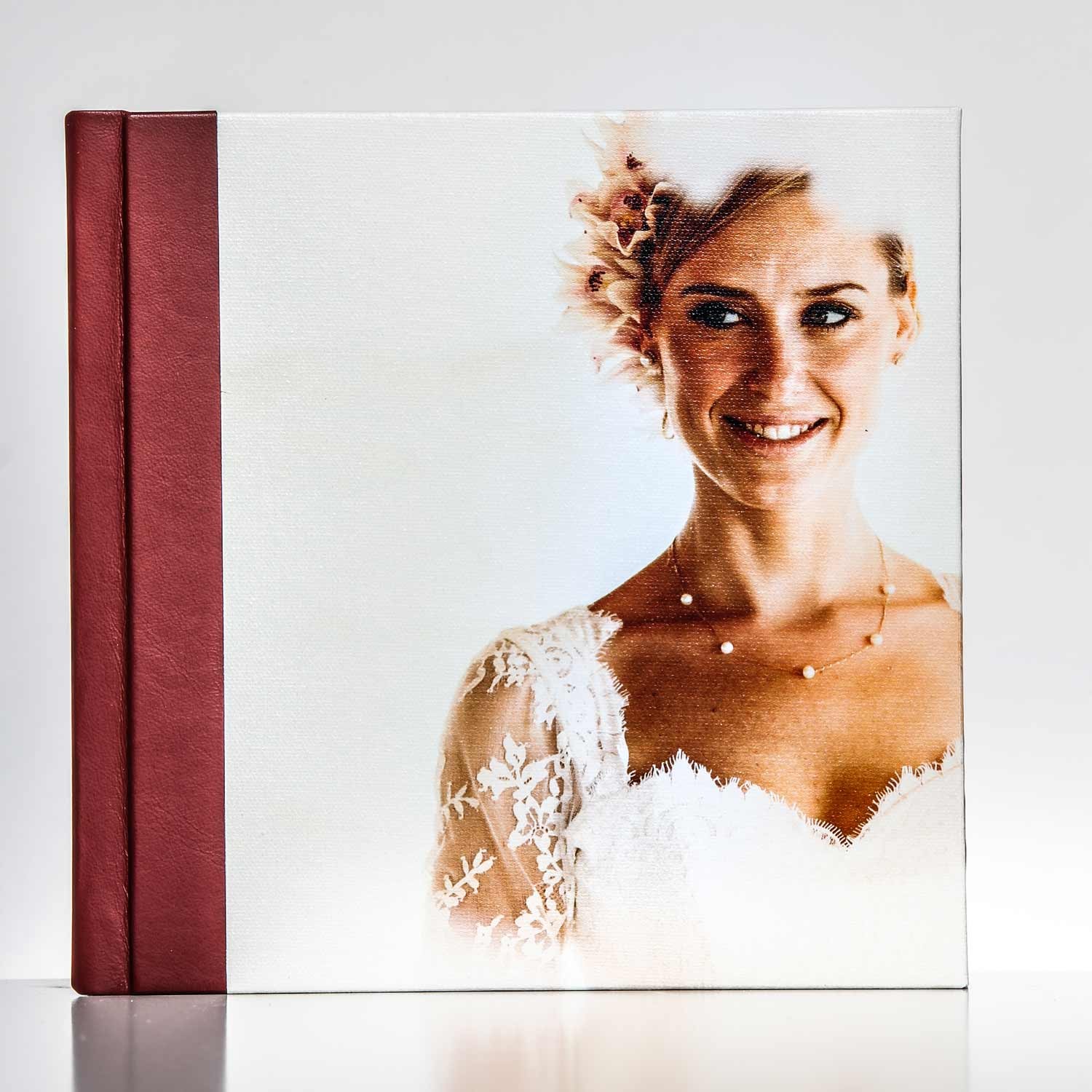 Silverbook 20x20cm with Canvas