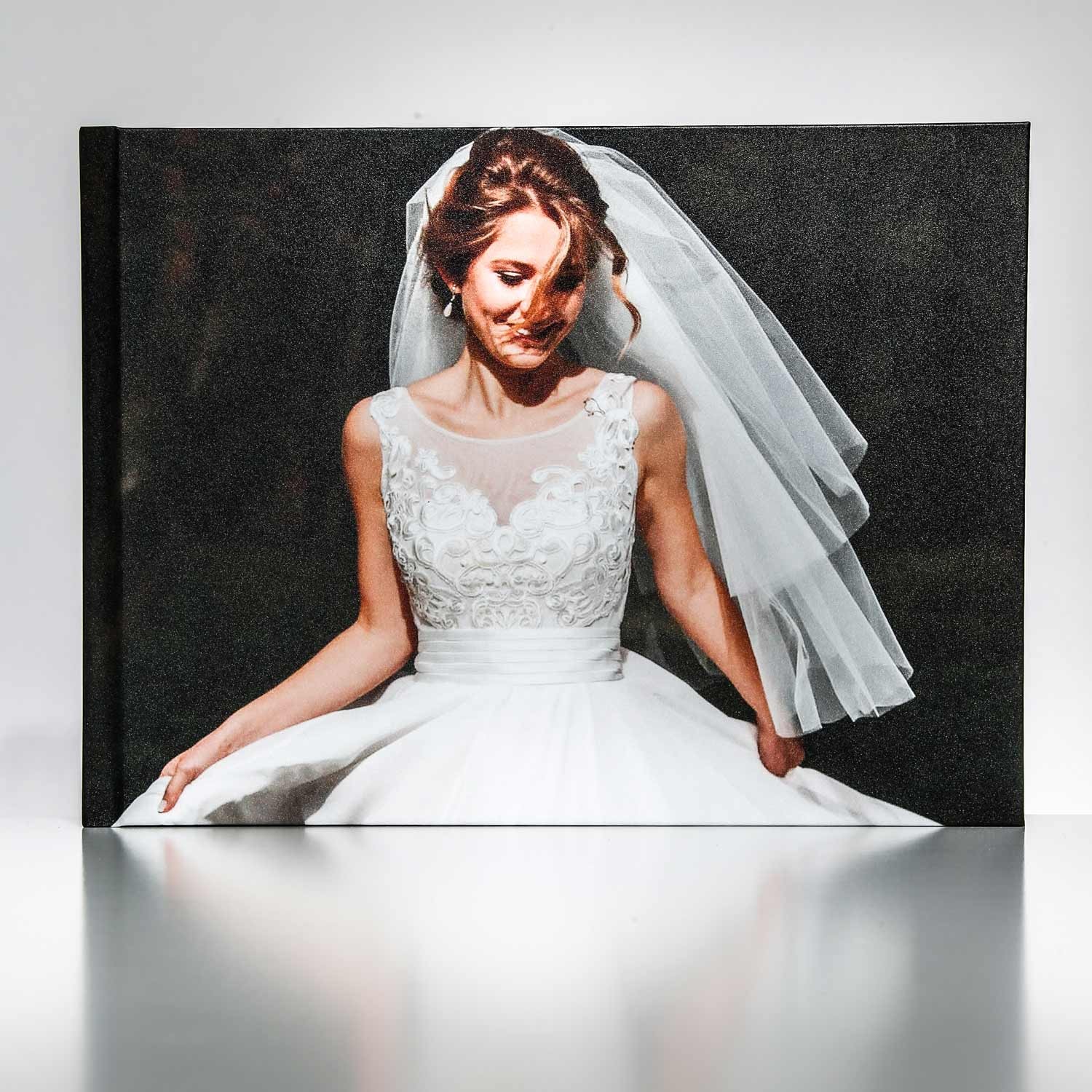 Silverbook 40x30cm with Photo Cover
