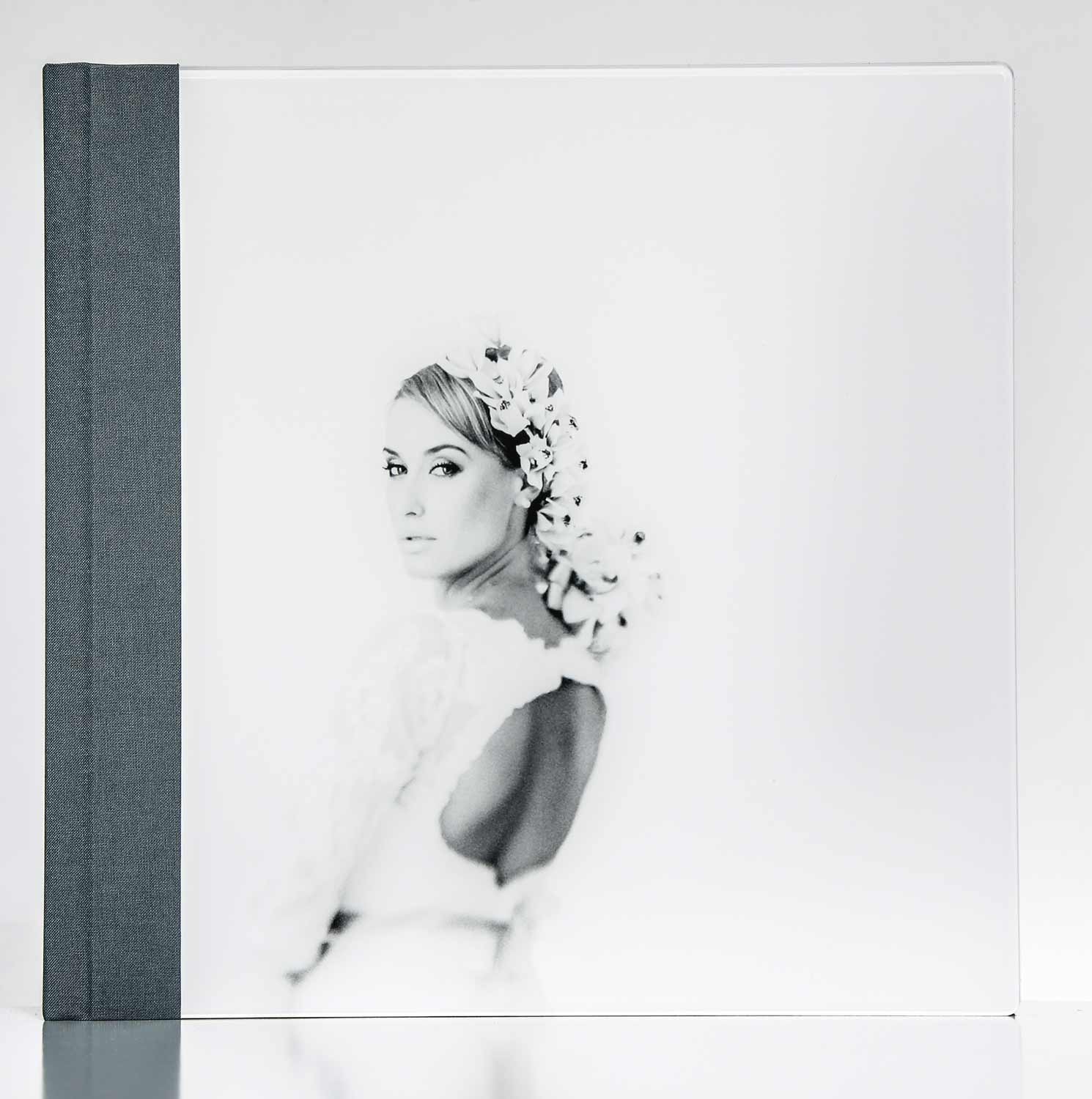 Silverbook 30x30cm met Volledig acrylglas oppervlak